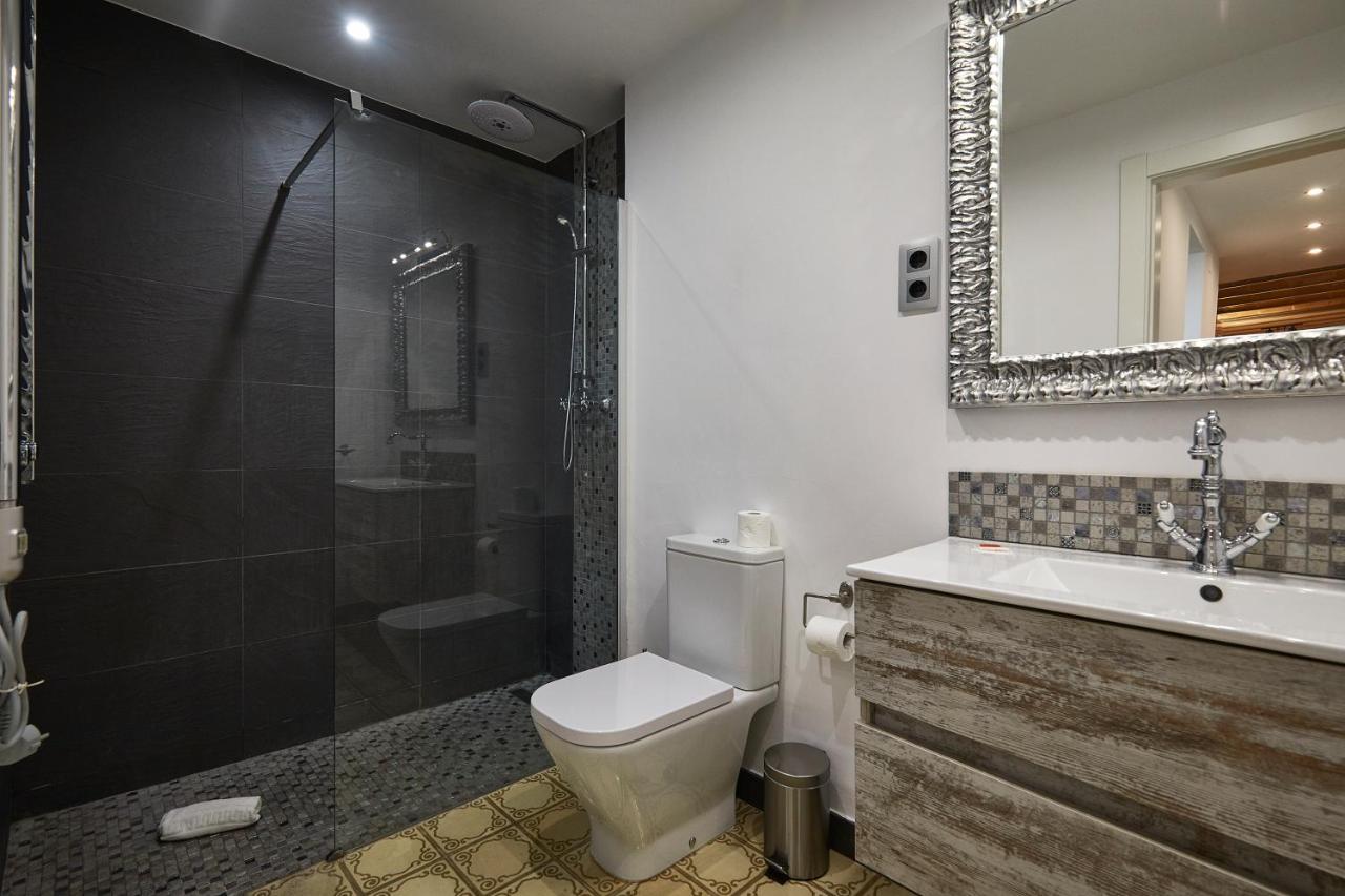 Appartement Bbarcelona Duplex Poble Sec Extérieur photo